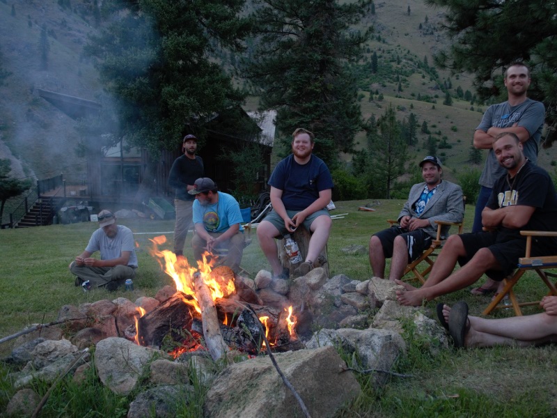 campfire at ram house lodge on the salmon river